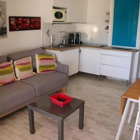 539, Port Nature 5 Au Village Naturiste * Agde