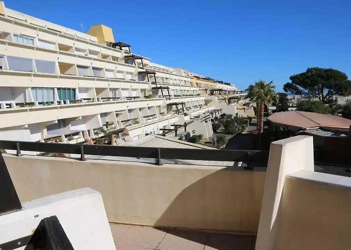539, Port Nature 5 Au Village Naturiste Agde